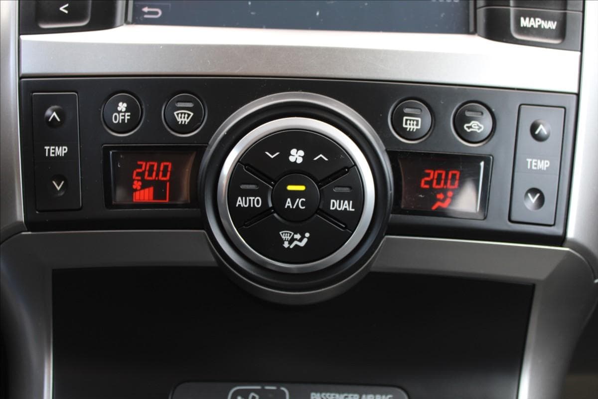 2015 Toyota VERSO - 14