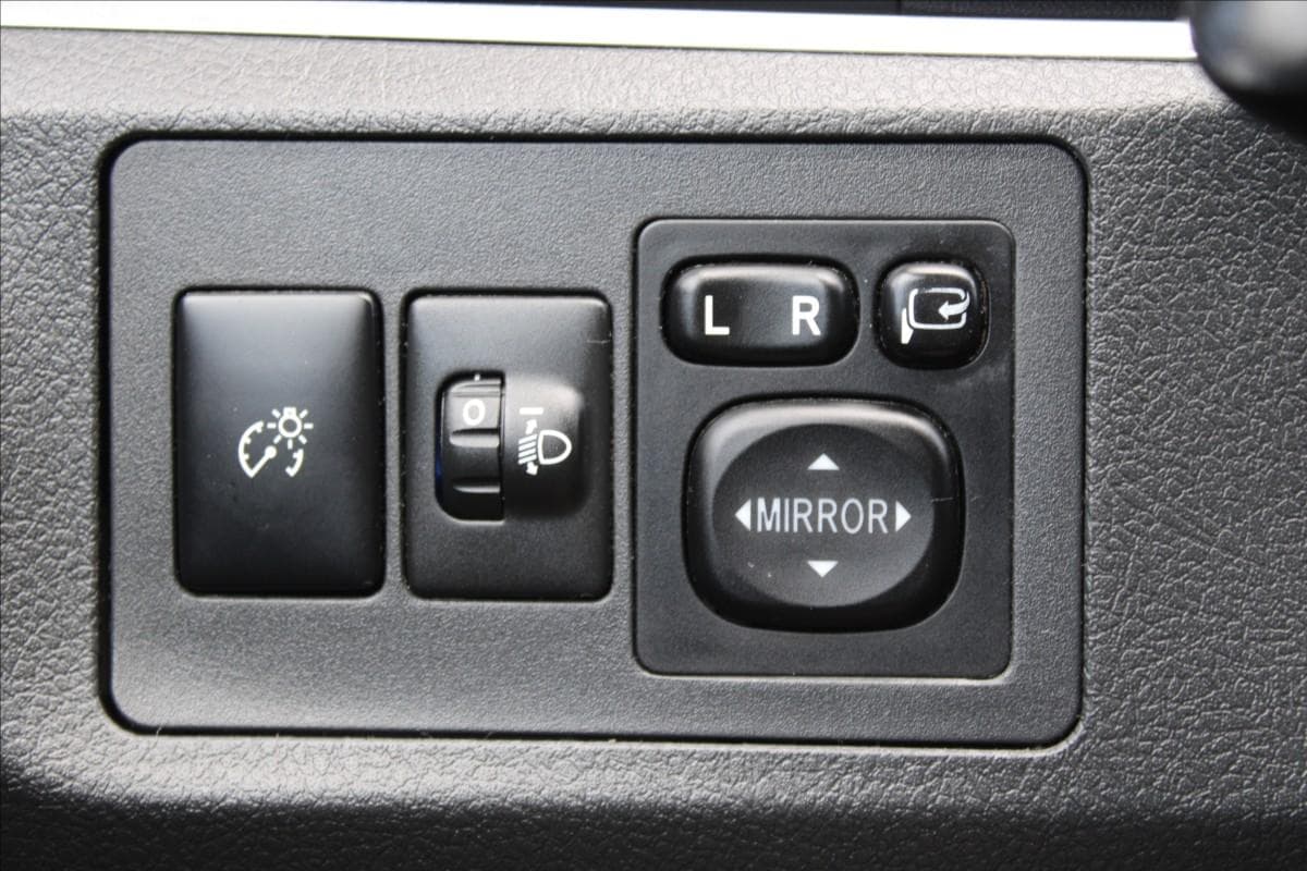 2015 Toyota VERSO - 19