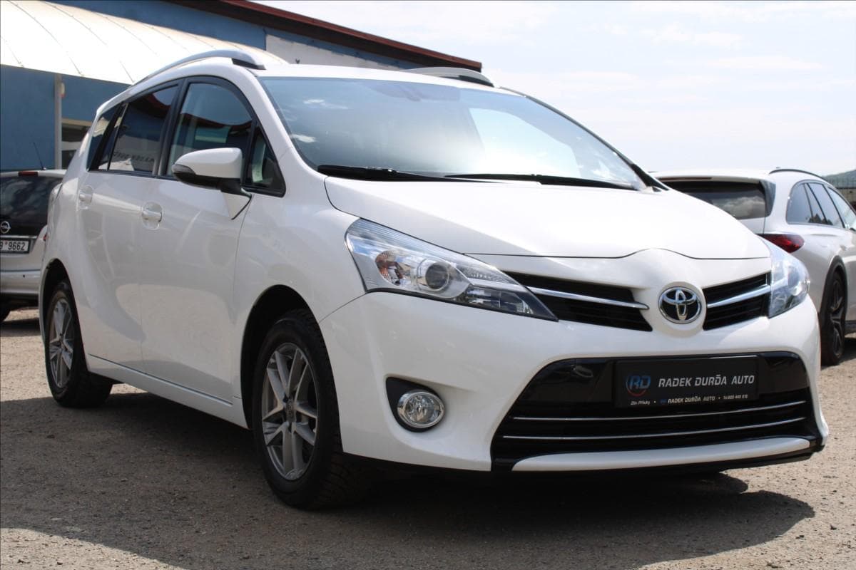 2015 Toyota VERSO - 3