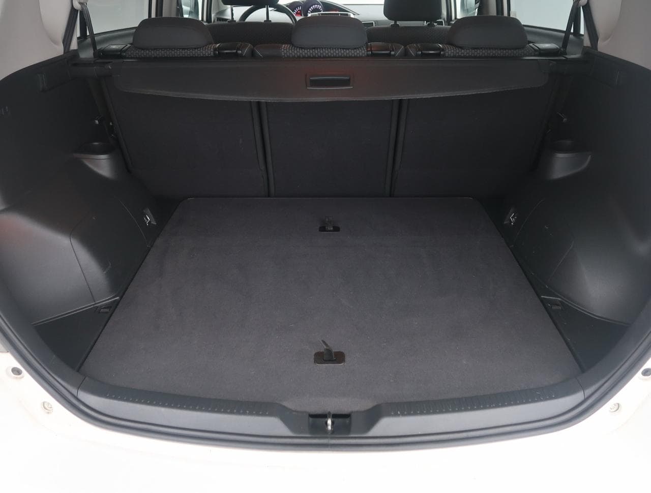 2013 Toyota VERSO - 37