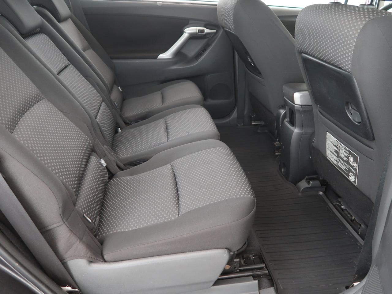 2011 Toyota VERSO - 13