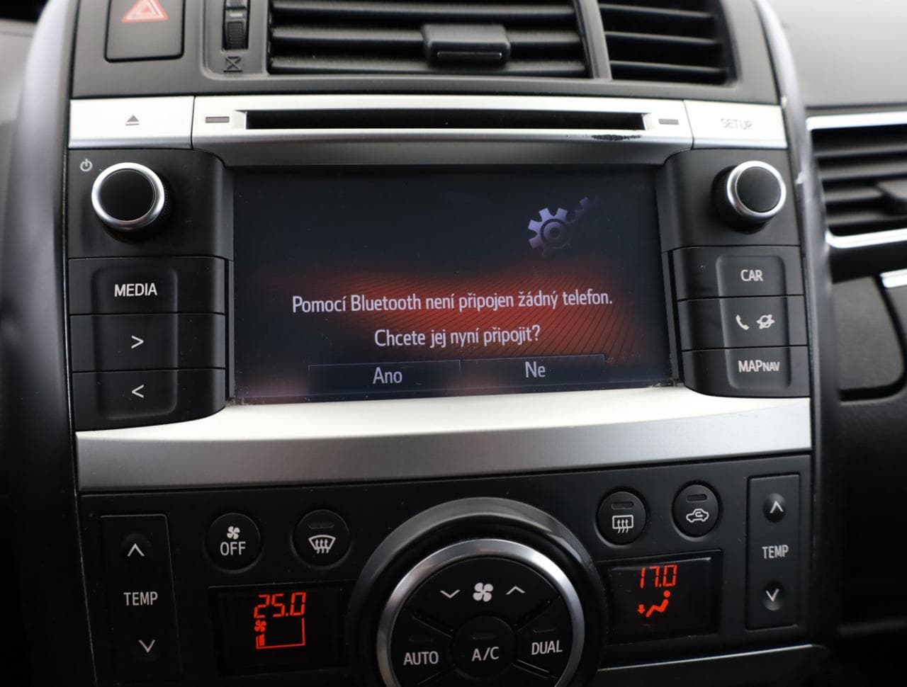 2015 Toyota VERSO - 20