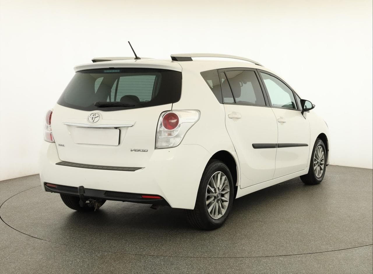 2015 Toyota VERSO - 7