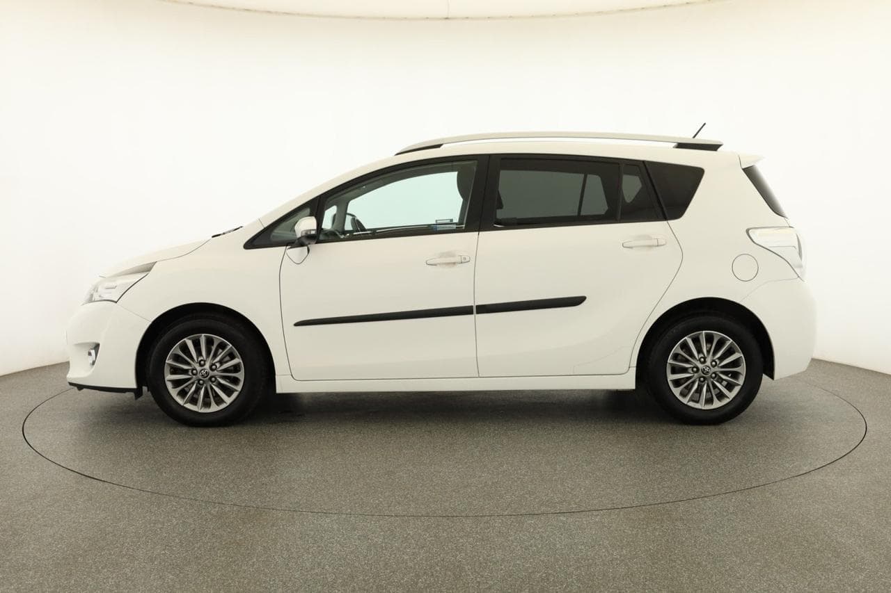 2015 Toyota VERSO - 4