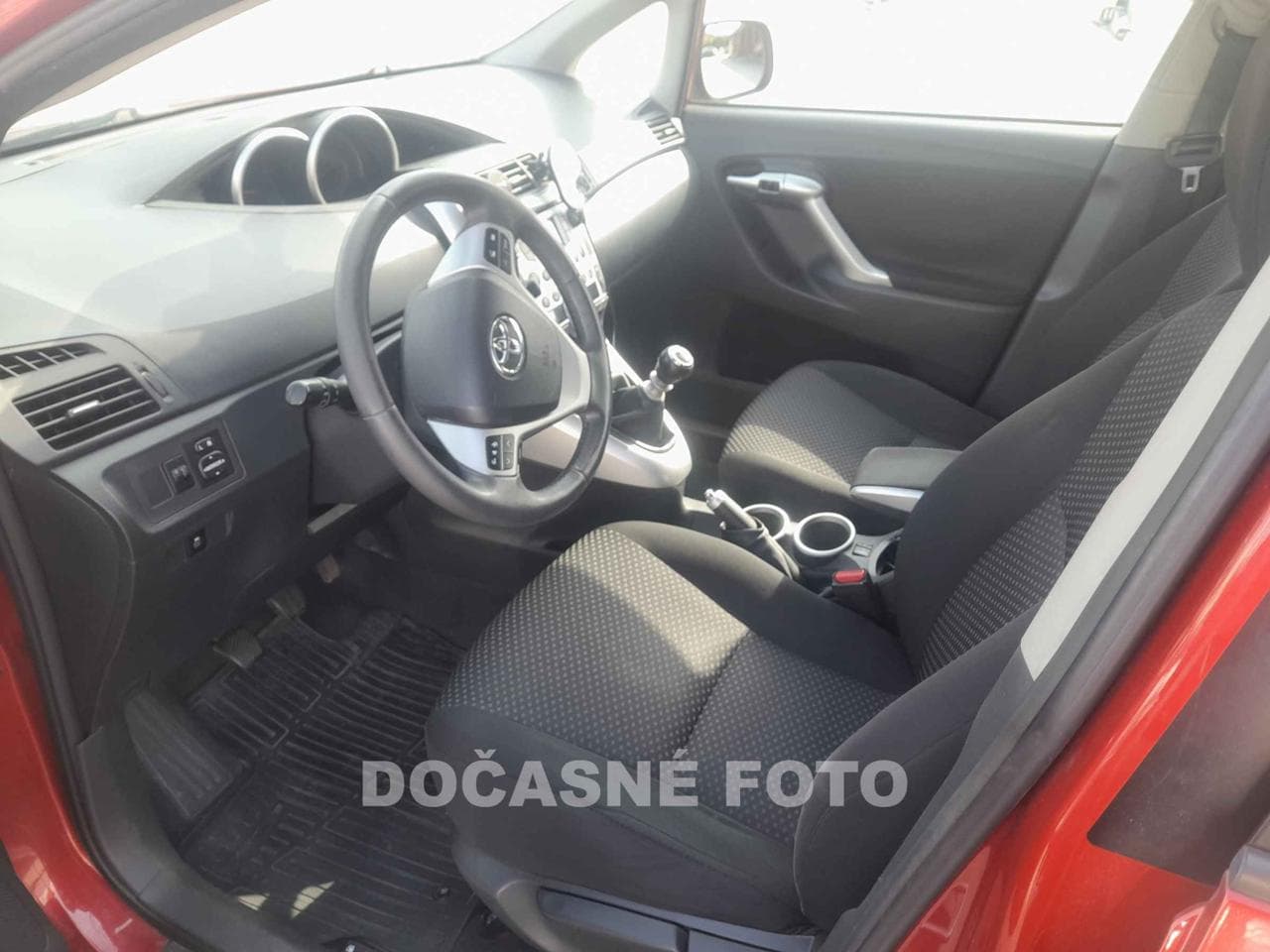 2011 Toyota VERSO - 3