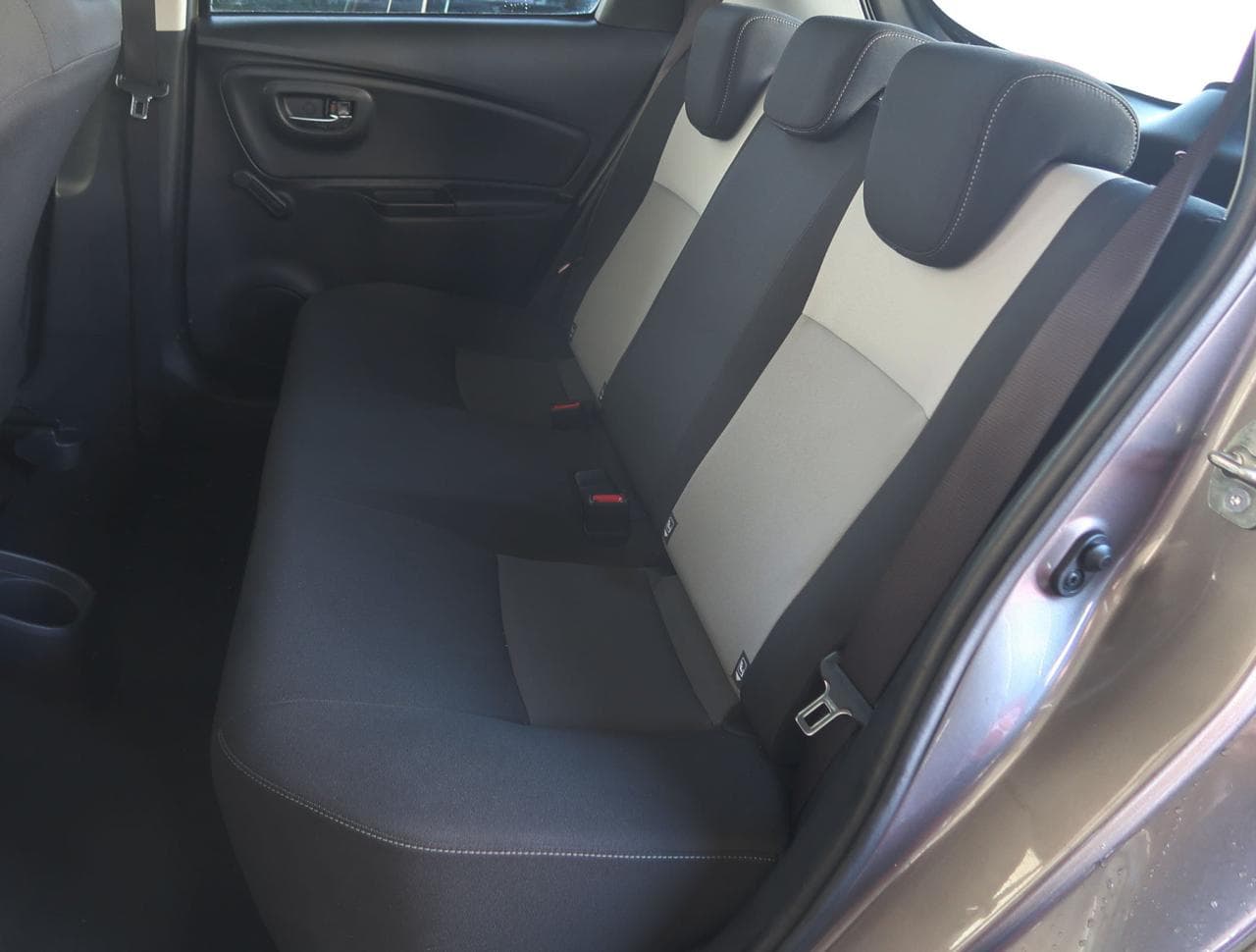 2017 Toyota YARIS - 15
