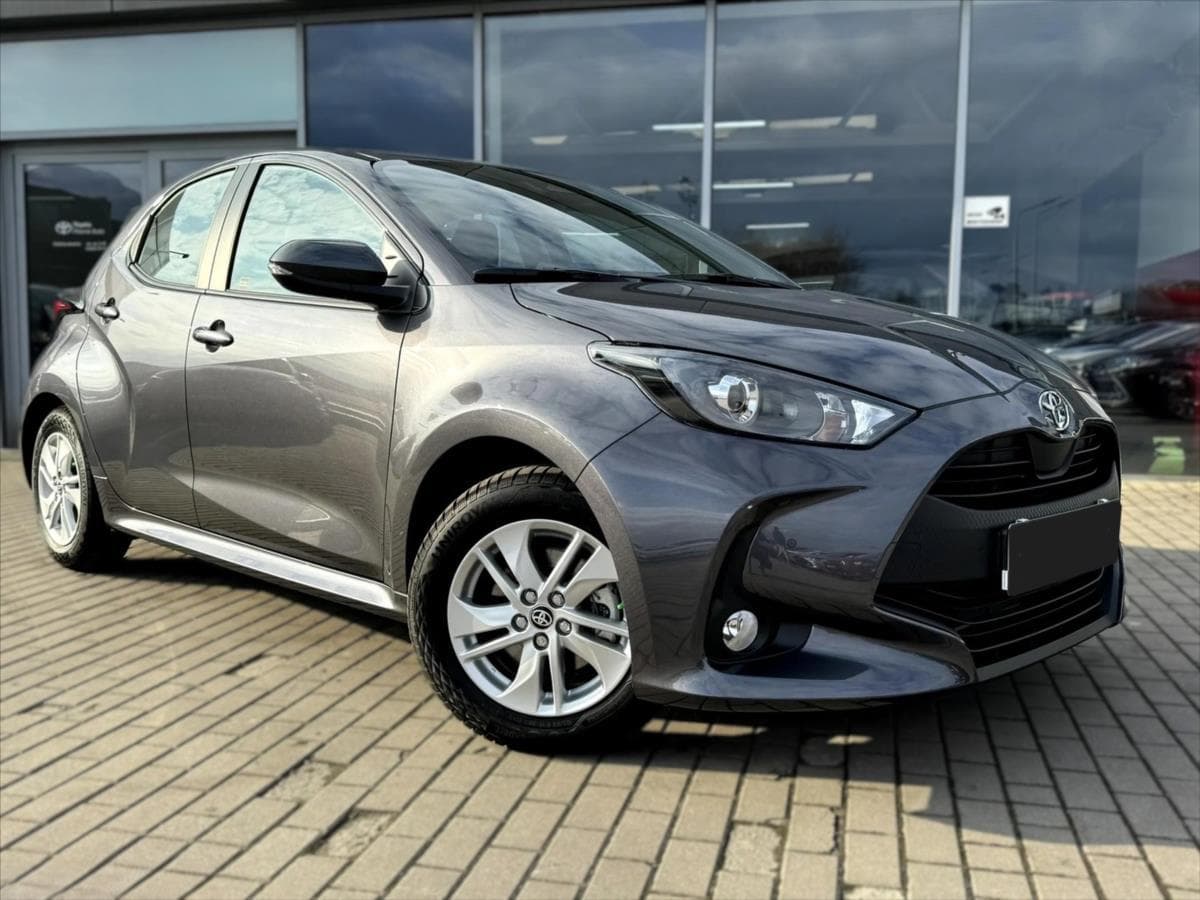 2026 Toyota YARIS - 5
