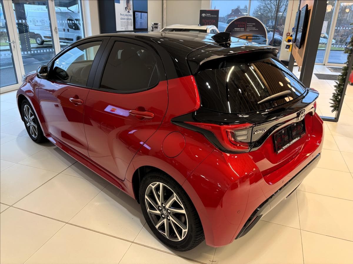 2026 Toyota YARIS - 5