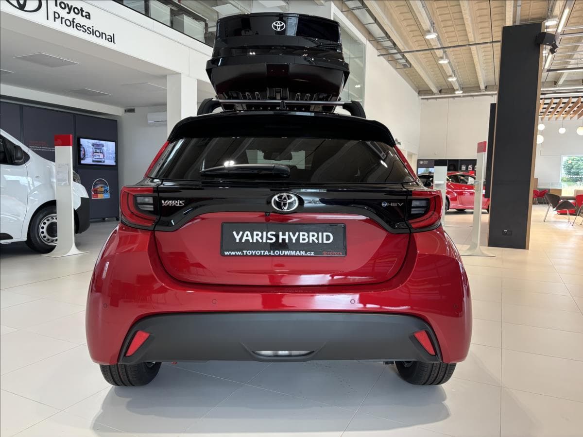 2026 Toyota YARIS - 6