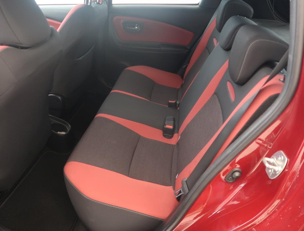 2018 Toyota Yaris - 15