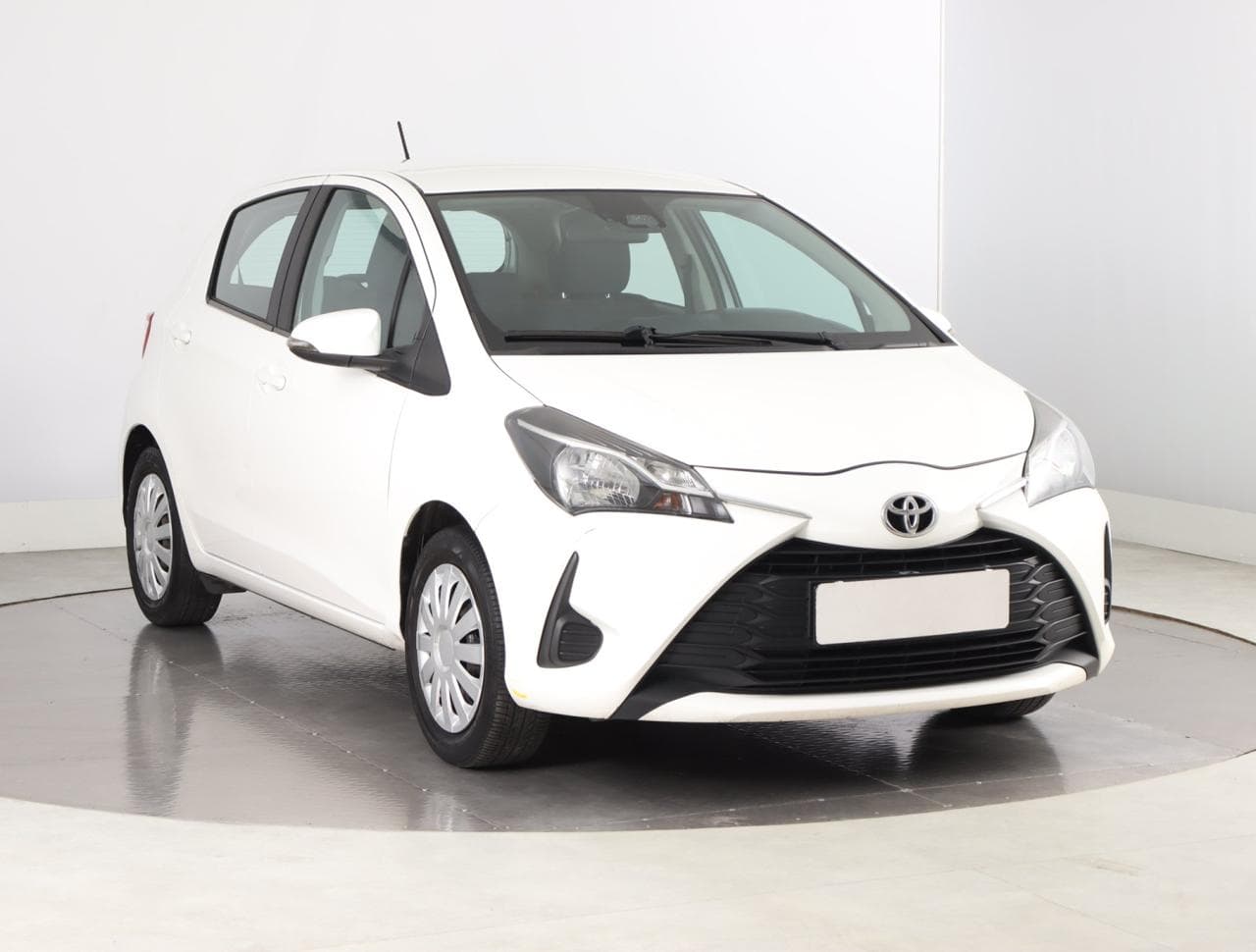 Toyota Yaris 1.0 VVT-i 53kW hatchback