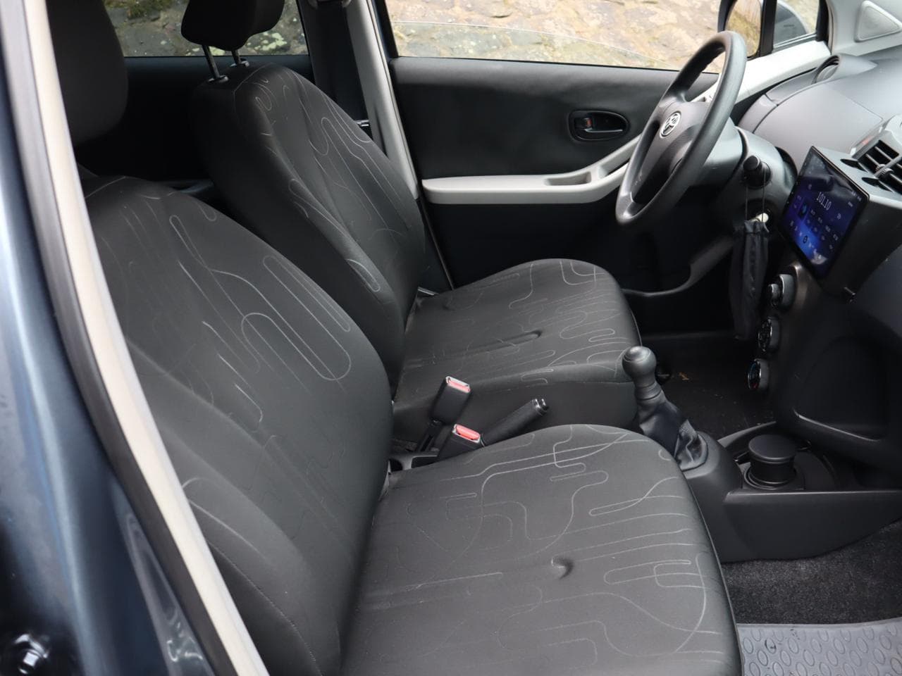 2009 Toyota Yaris - 10