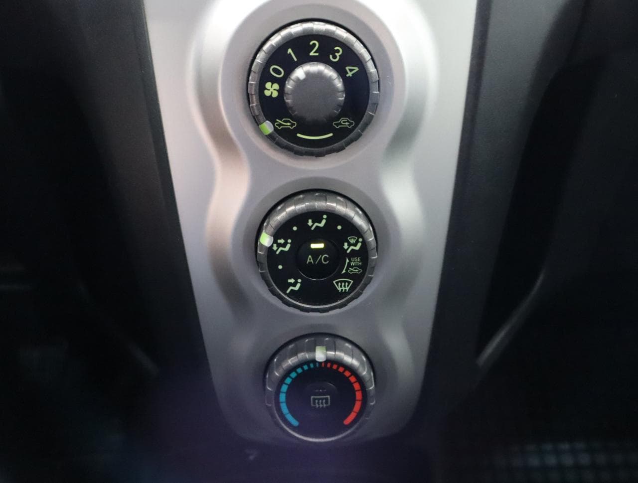 2007 Toyota Yaris - 19