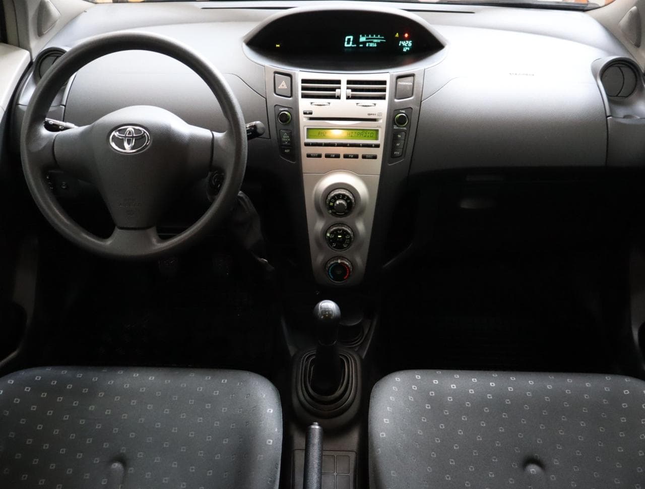 2007 Toyota Yaris - 10