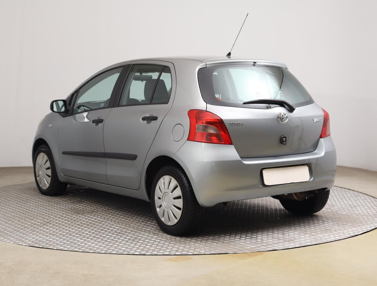 2007 Toyota Yaris - 5