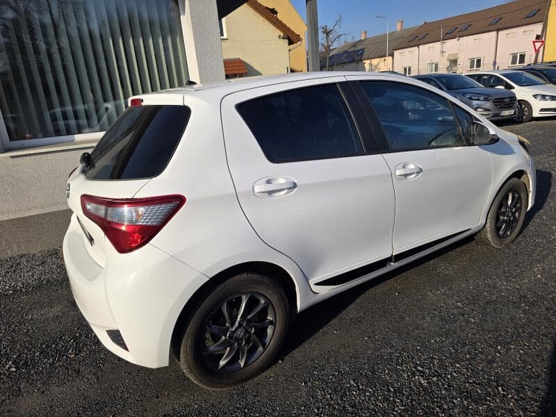 2018 Toyota Yaris - 4