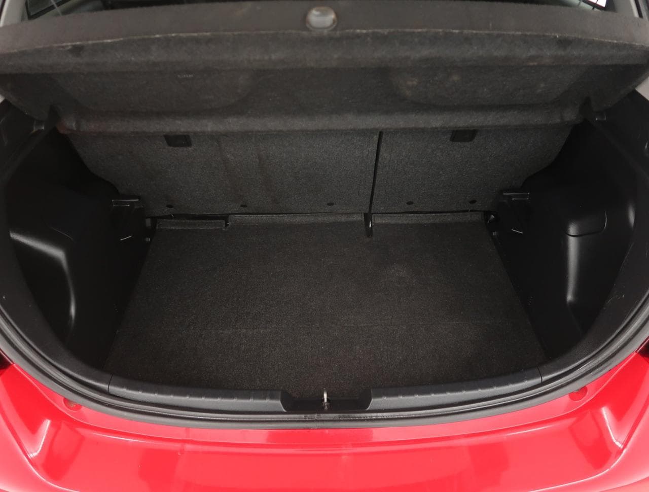 2016 Toyota Yaris - 19