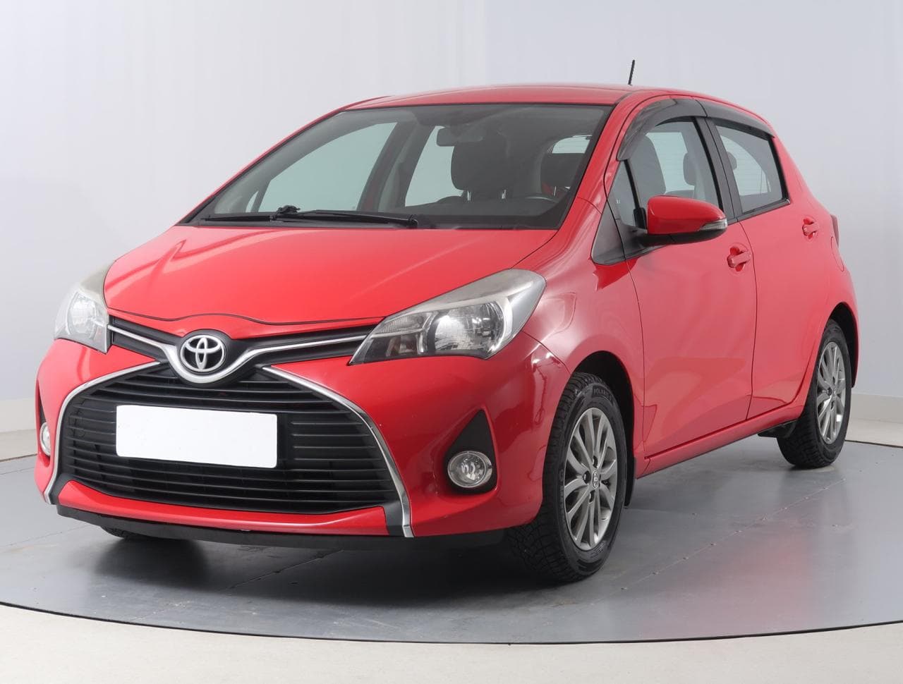 Toyota Yaris 1.0 VVT-i 51kW hatchback