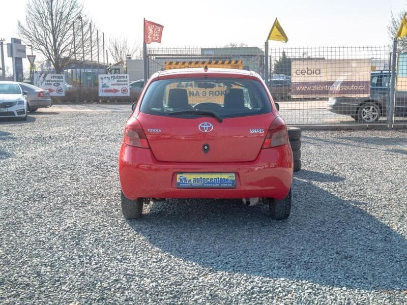 2008 Toyota Yaris - 7