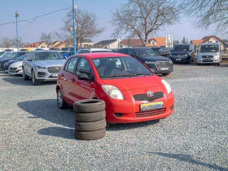 2008 Toyota Yaris - 4