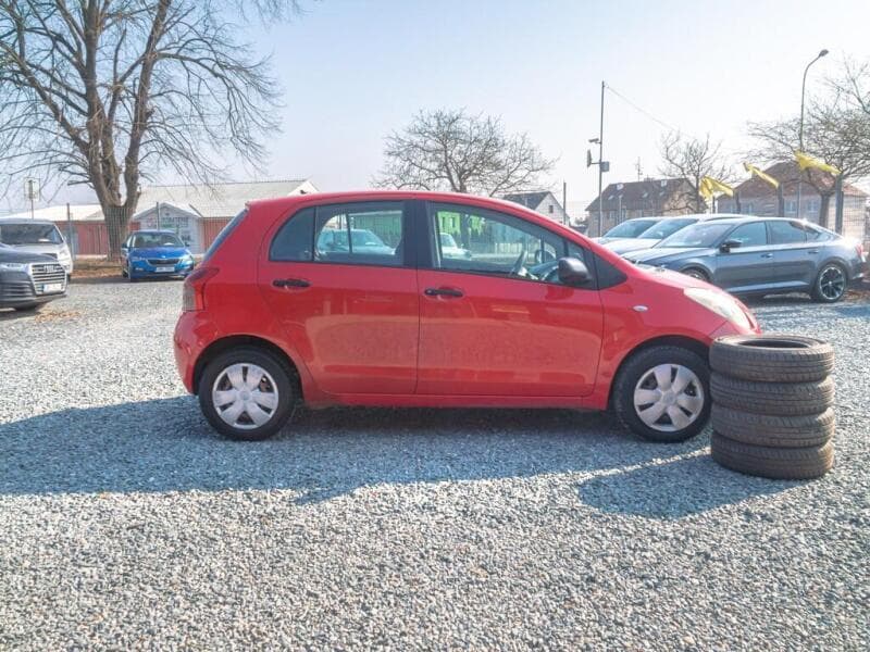 2008 Toyota Yaris - 5