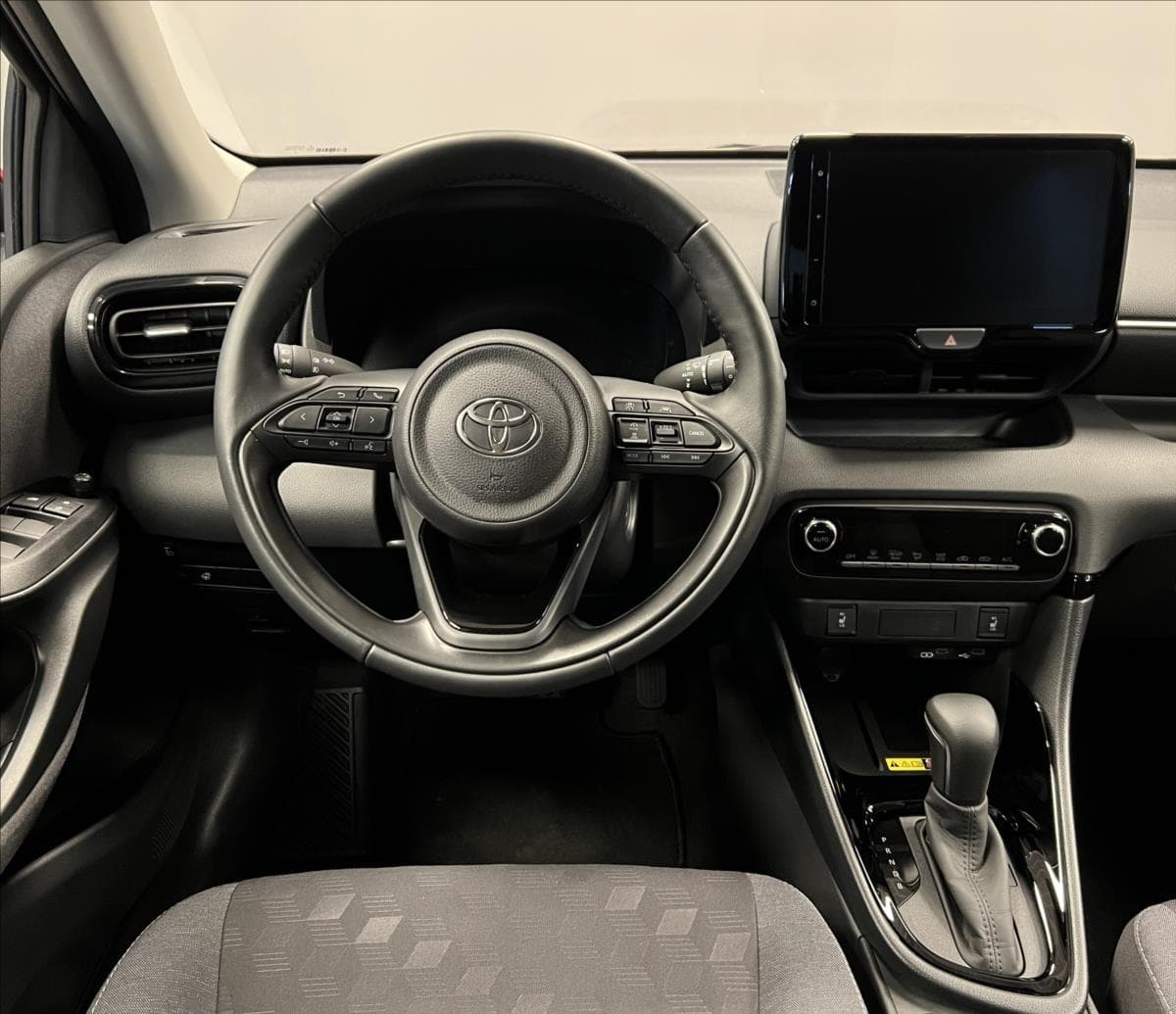 2024 Toyota Yaris - 5