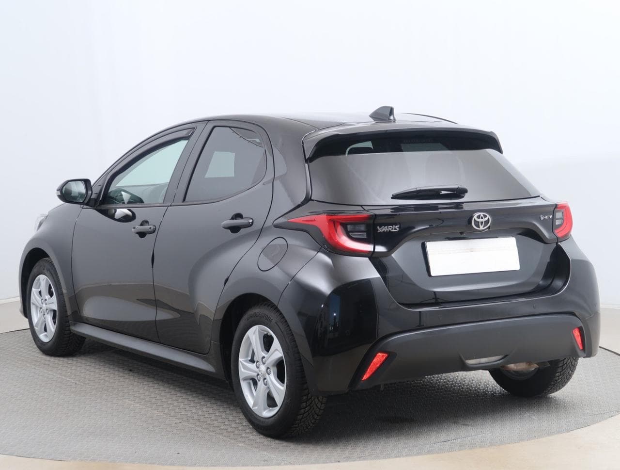 2024 Toyota Yaris - 5