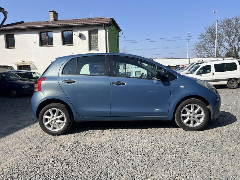 2007 Toyota Yaris - 4