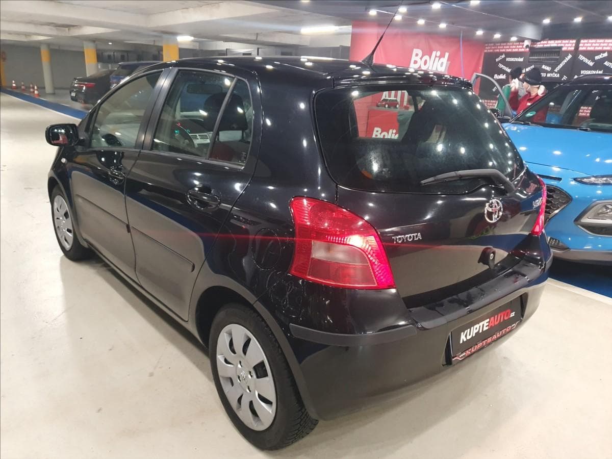 2006 Toyota Yaris - 5