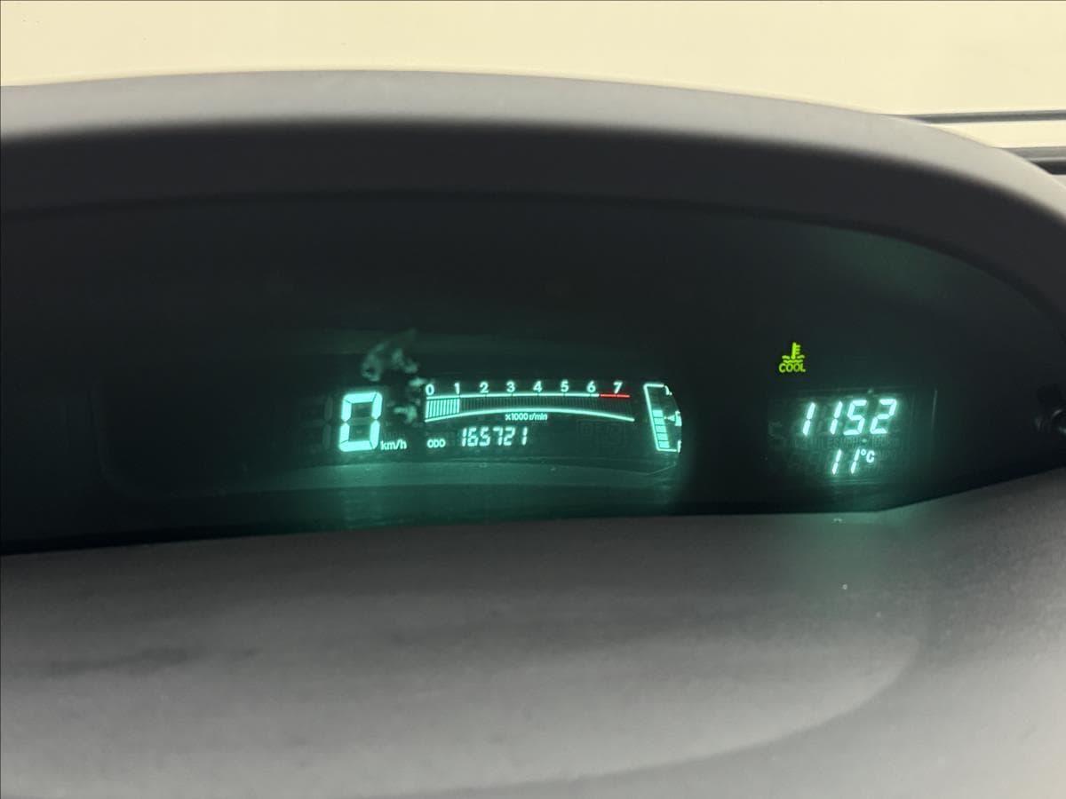 2006 Toyota Yaris - 19