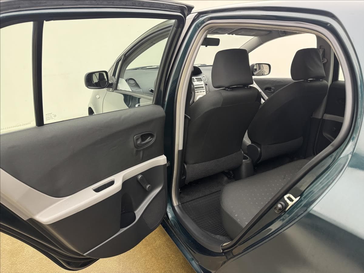 2006 Toyota Yaris - 39
