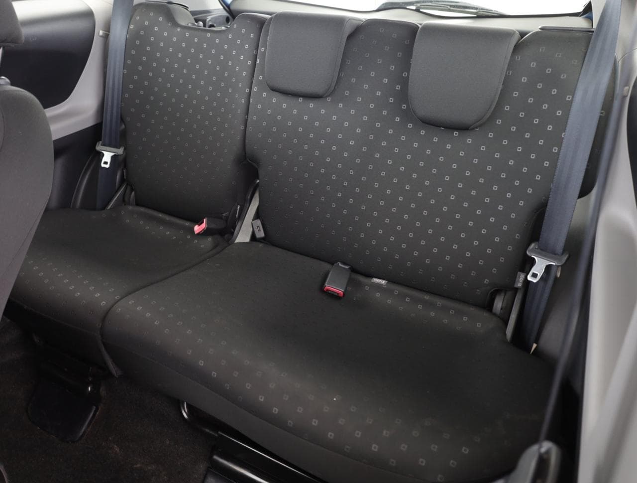 2006 Toyota Yaris - 23