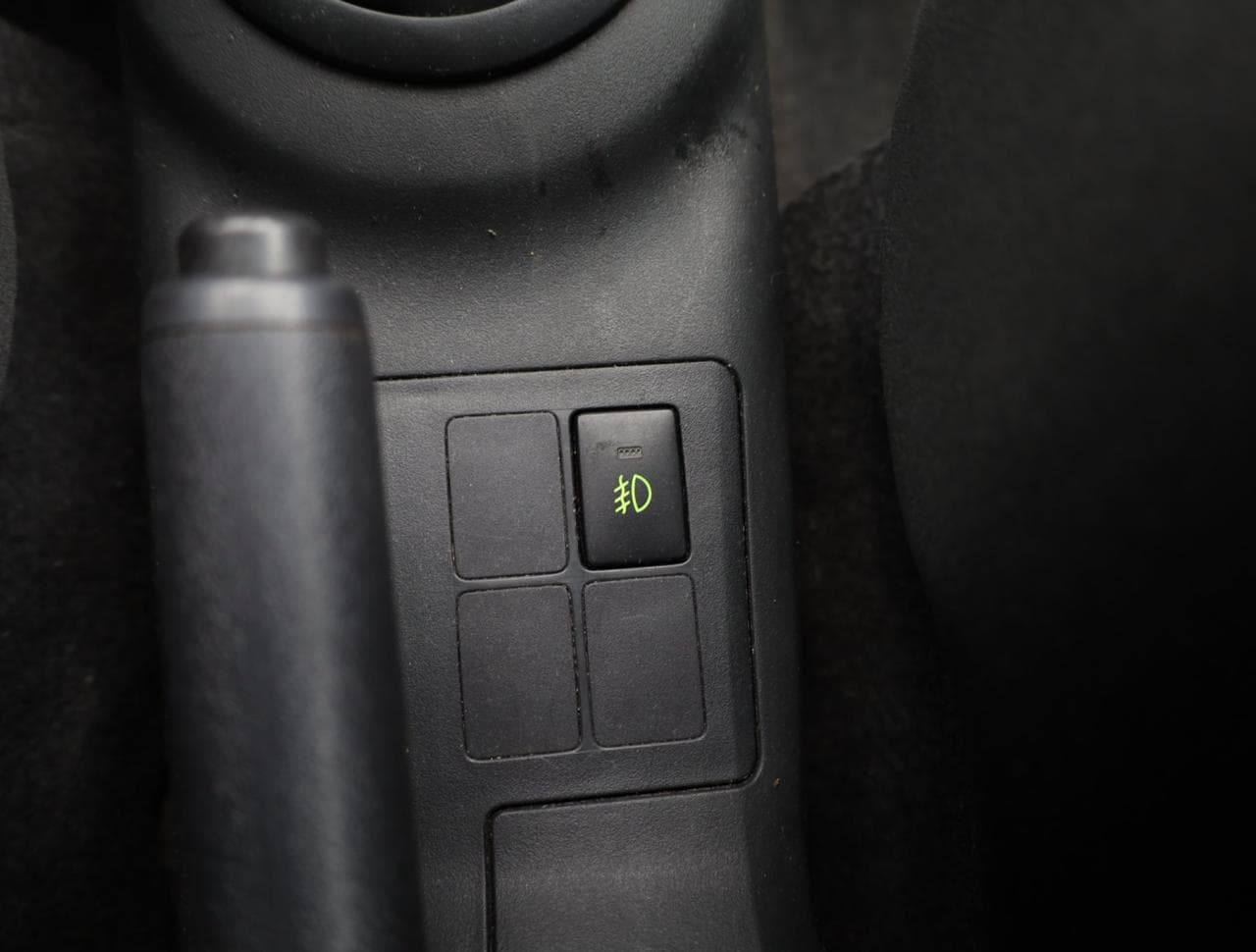 2006 Toyota Yaris - 33