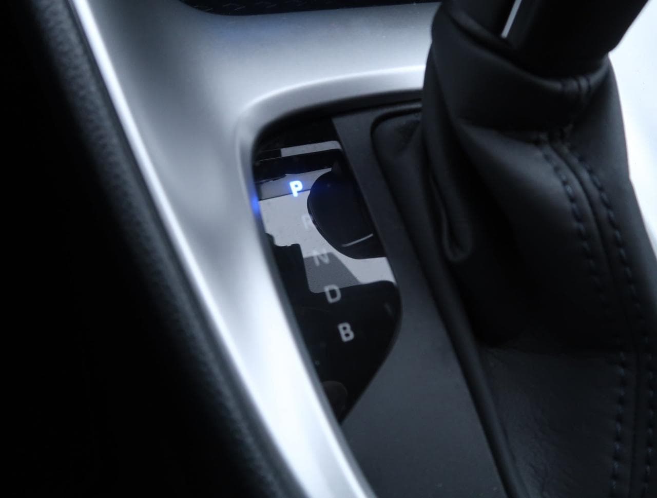 2023 Toyota Yaris - 37