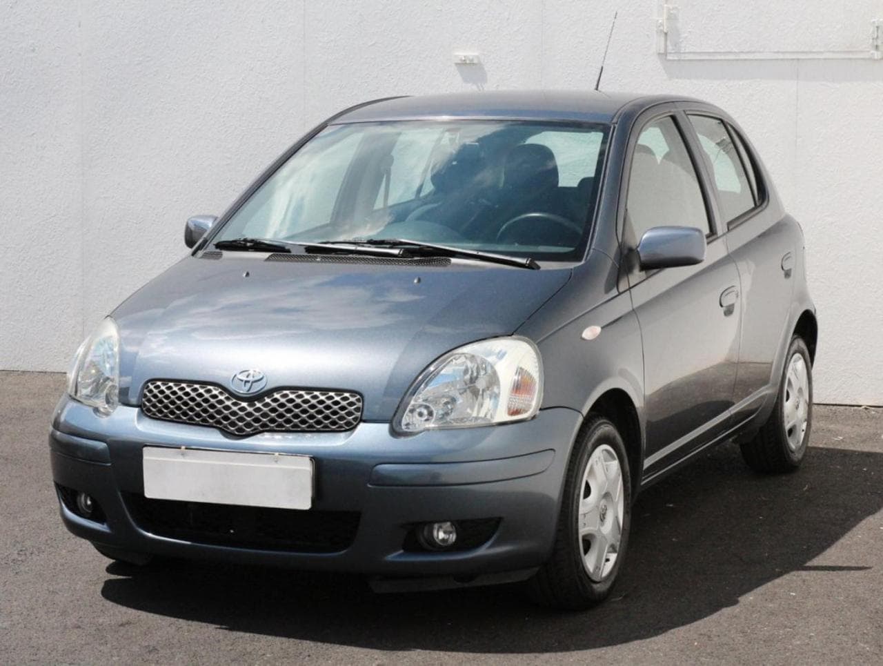 2001 Toyota YARIS - 3