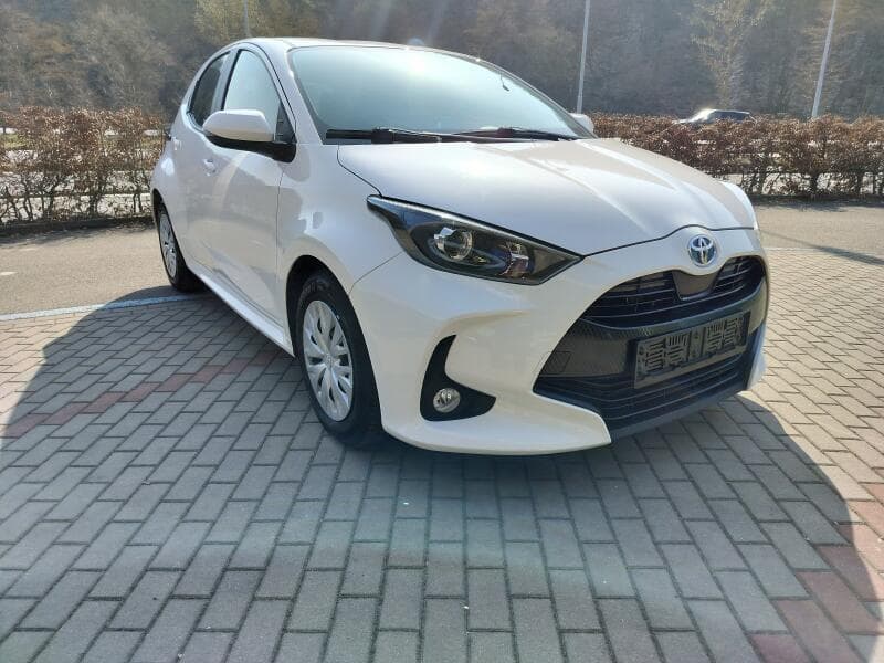 Toyota Yaris 1.5 VVT-i Hybrid hatchback
