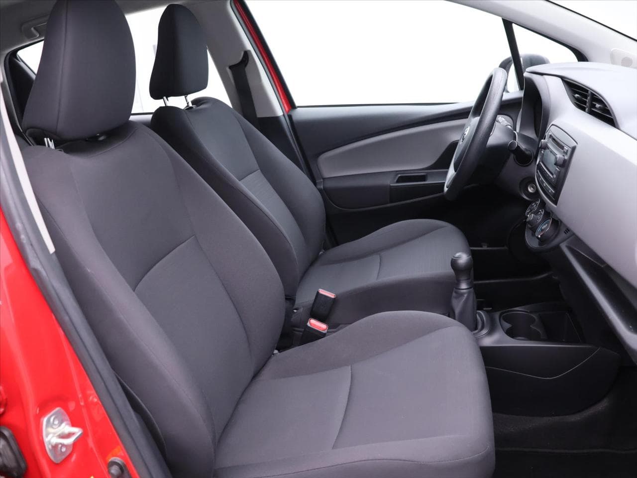 2014 Toyota YARIS - 10