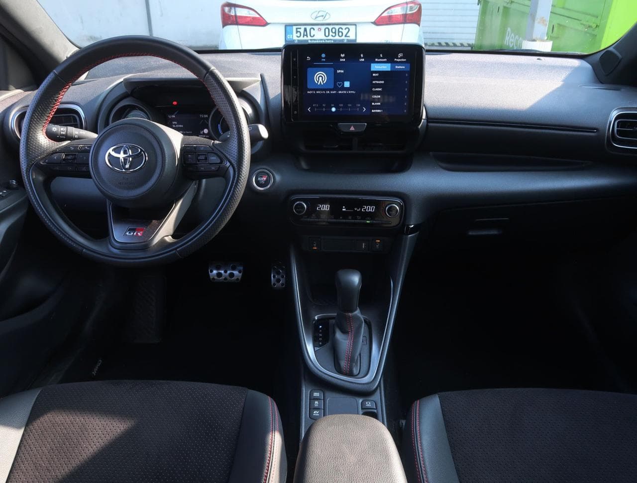 2023 Toyota YARIS - 10