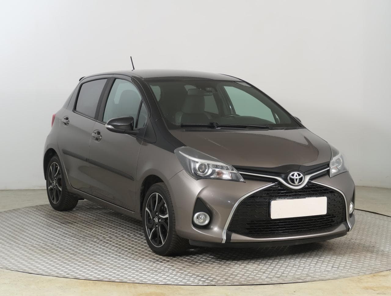 Toyota Yaris 1.33 Dual VVT-i 73kW hatchback