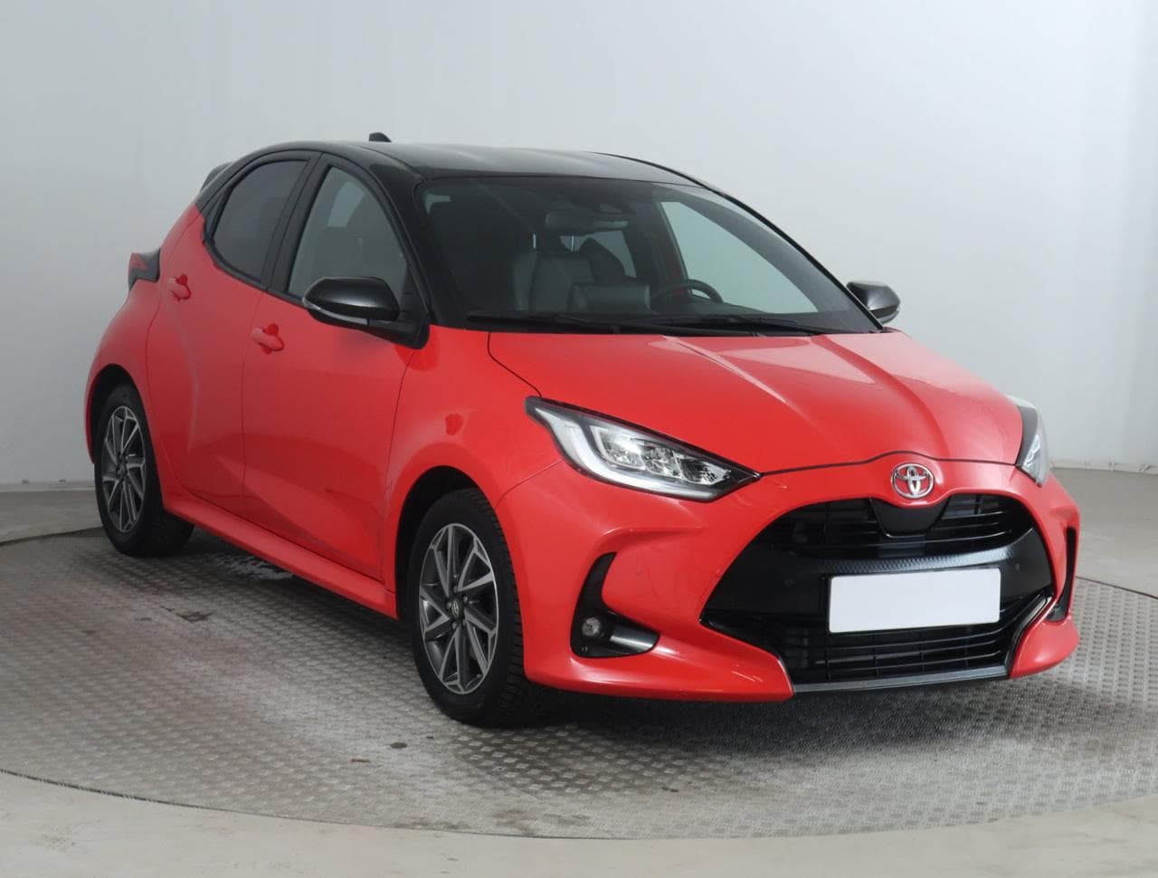 2023 Toyota YARIS