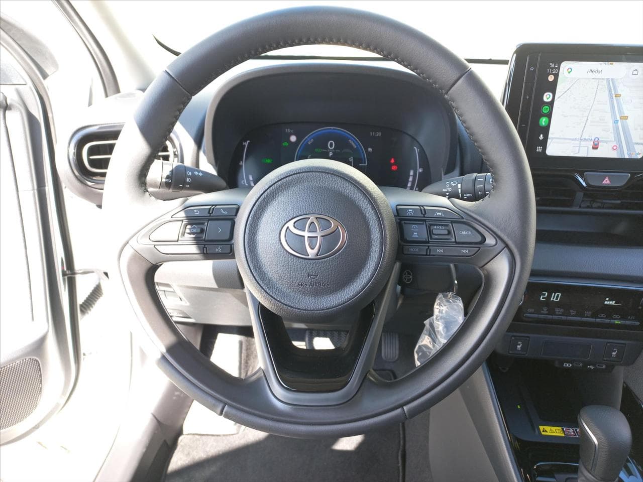2026 Toyota YARIS - 13