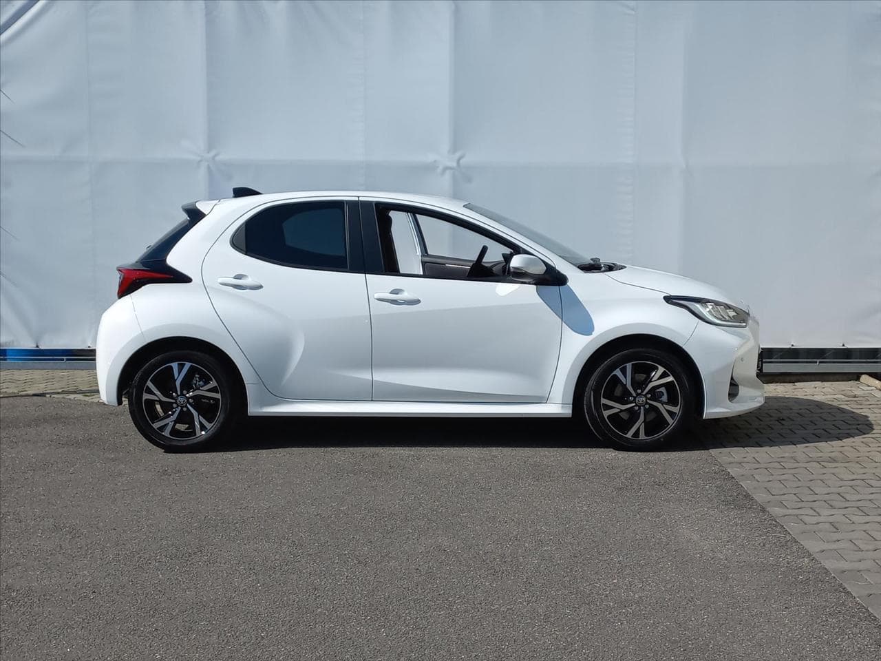 2026 Toyota YARIS - 2