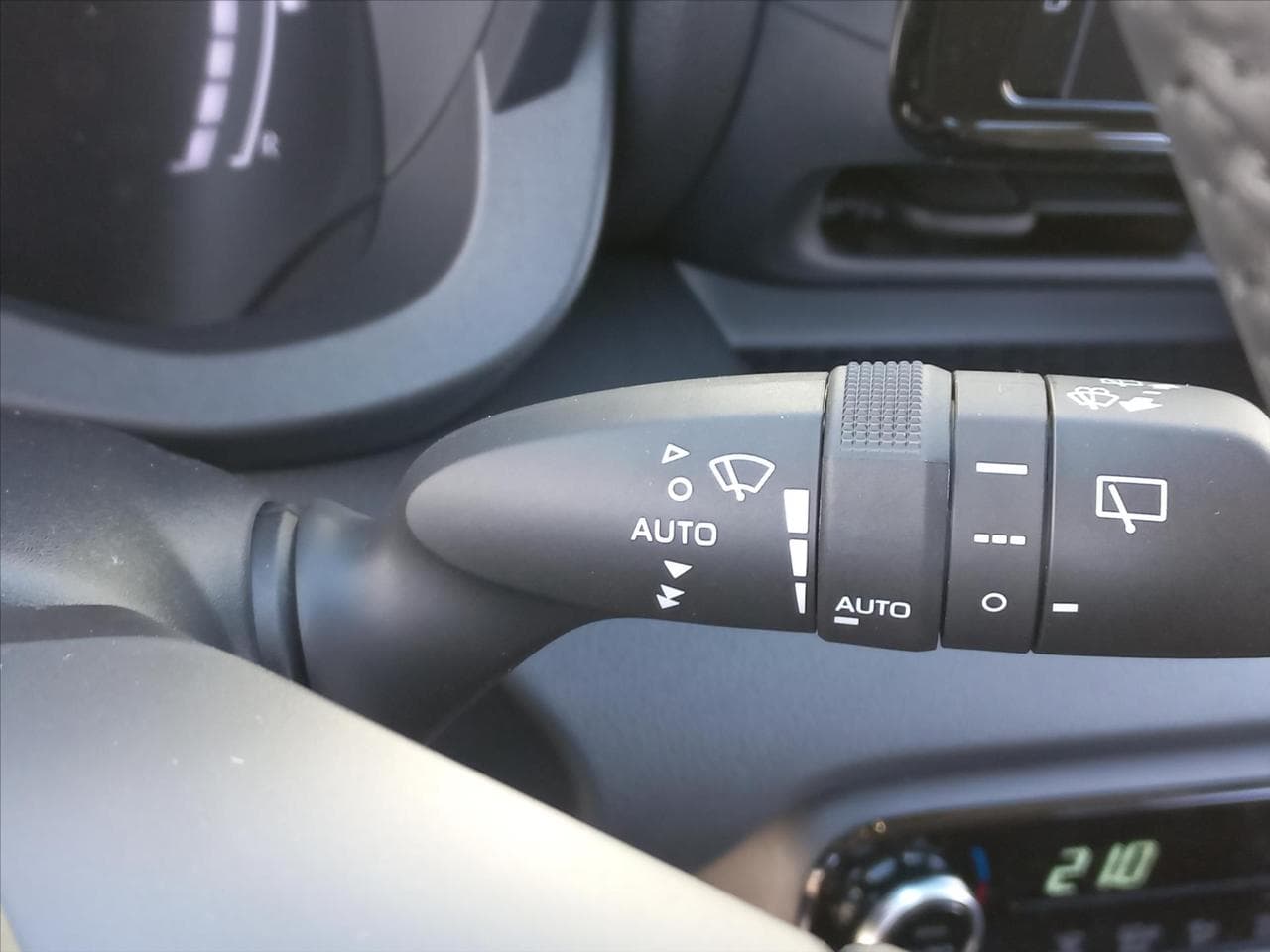 2026 Toyota YARIS - 16