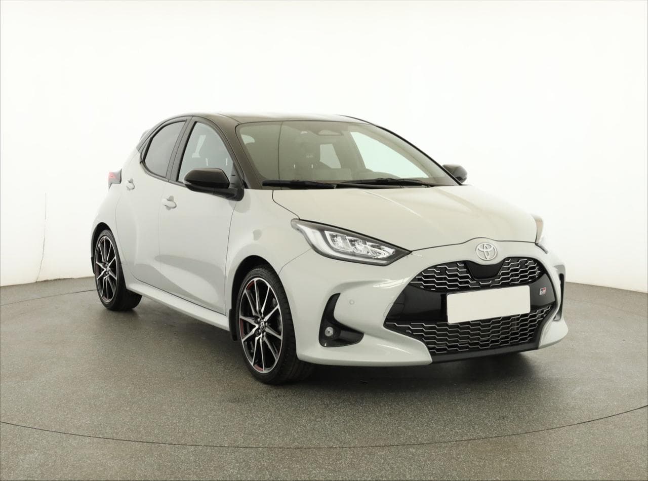 2024 Toyota YARIS