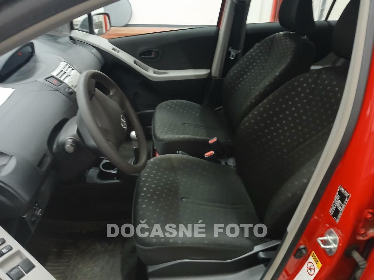 2009 Toyota YARIS - 5