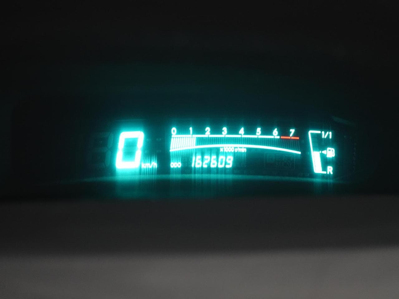2007 Toyota YARIS - 13