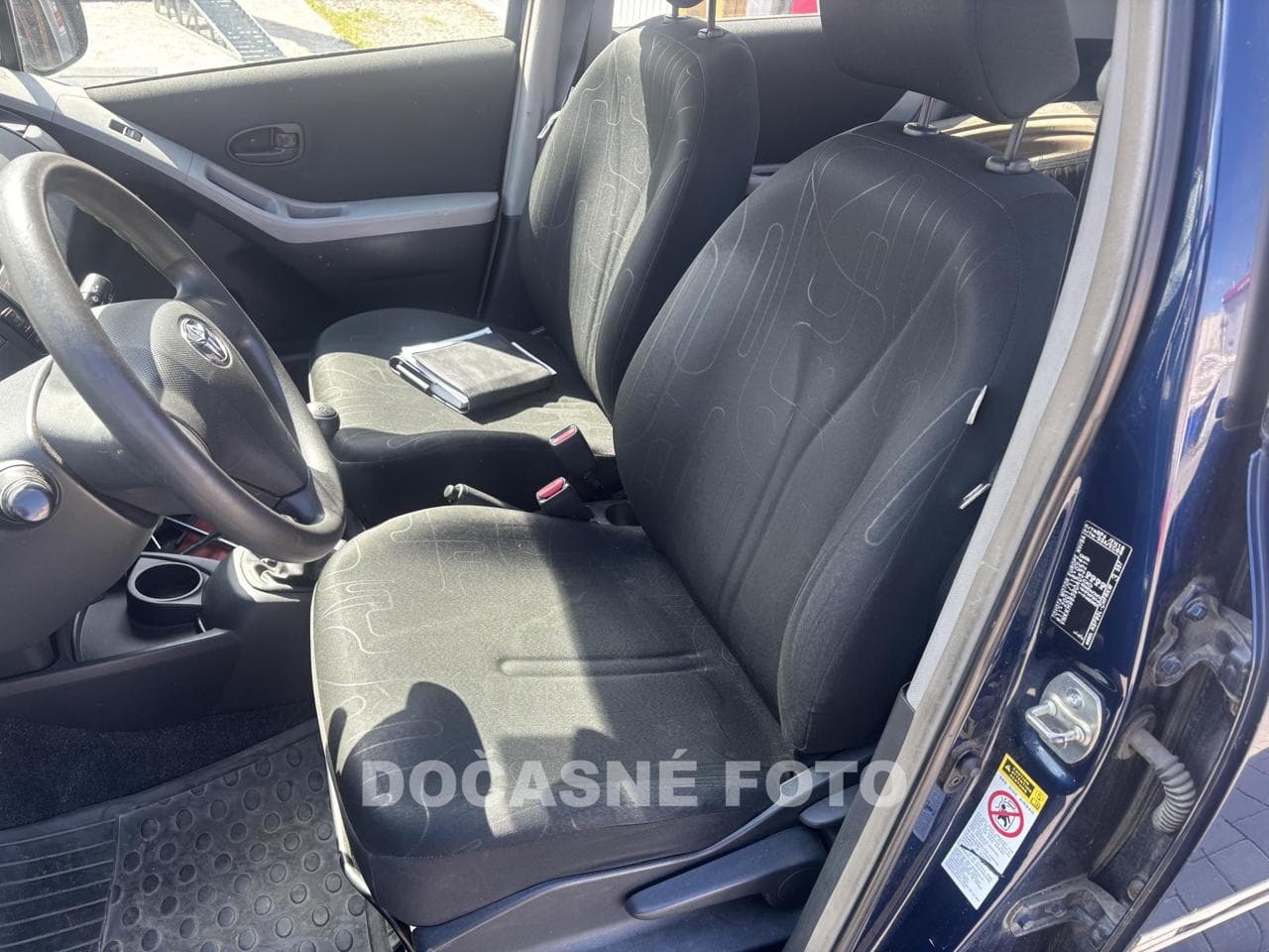 2009 Toyota YARIS - 3