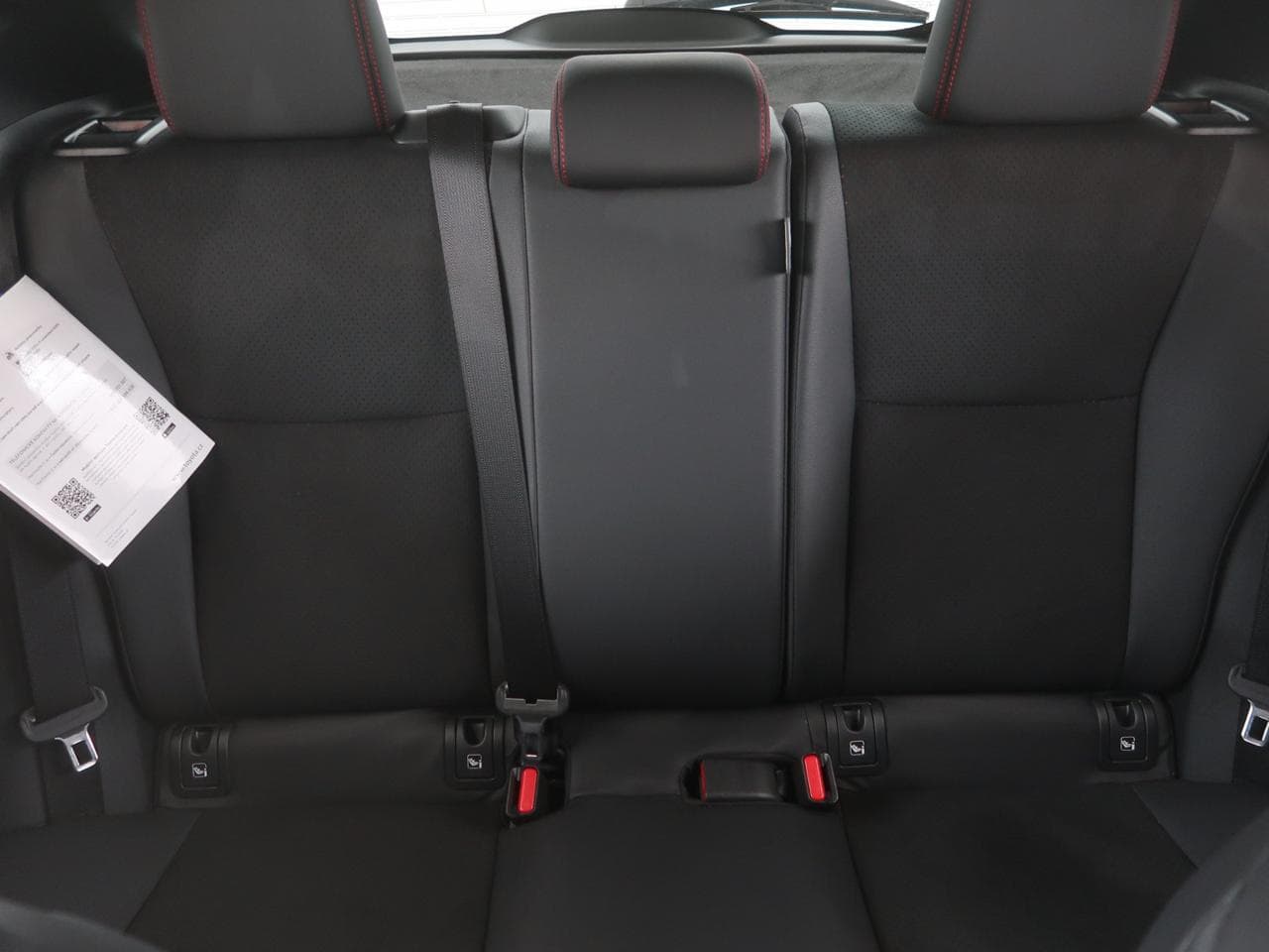 2023 Toyota YARIS - 25