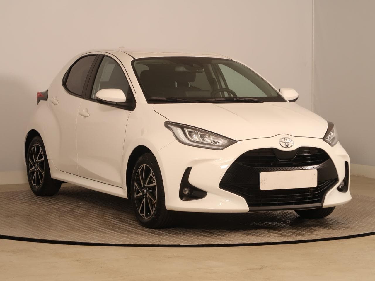 2023 Toyota YARIS
