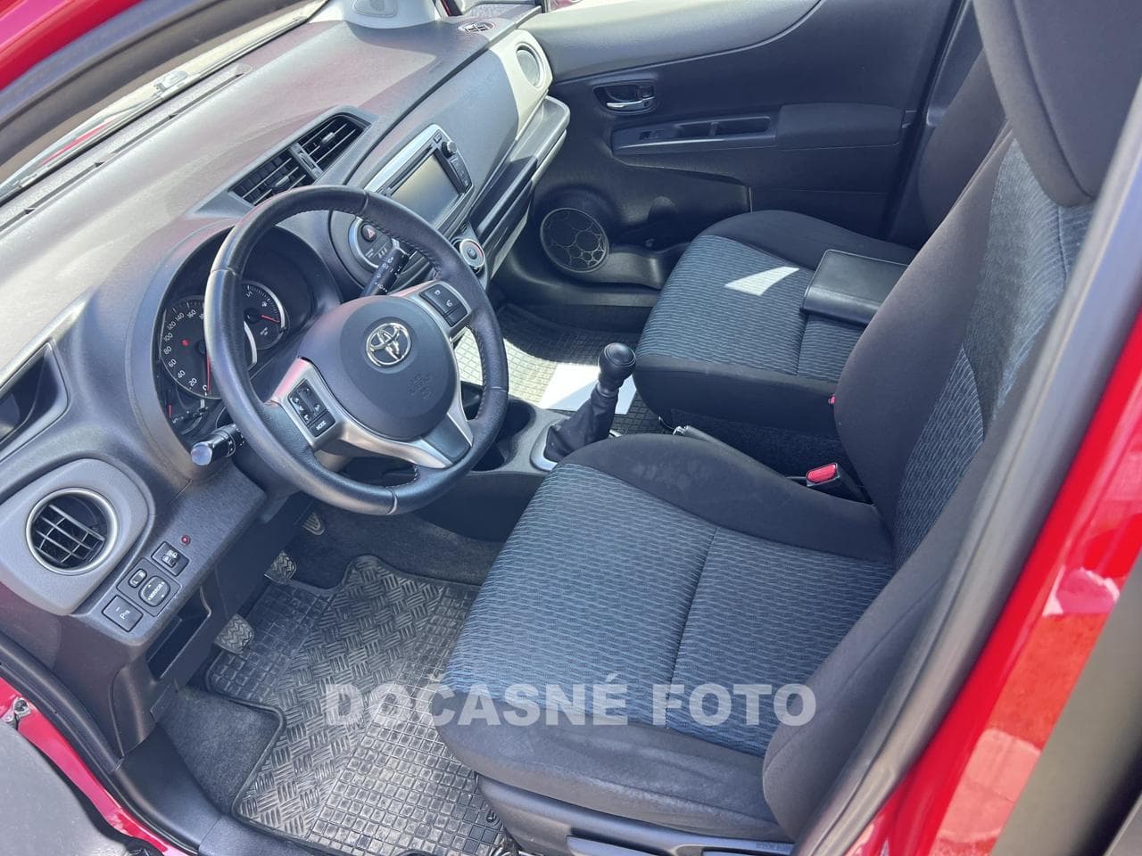 2012 Toyota YARIS - 3